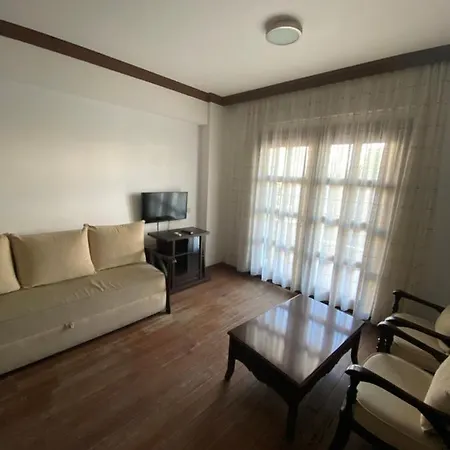 Yalcinkaya Tas Çeşme